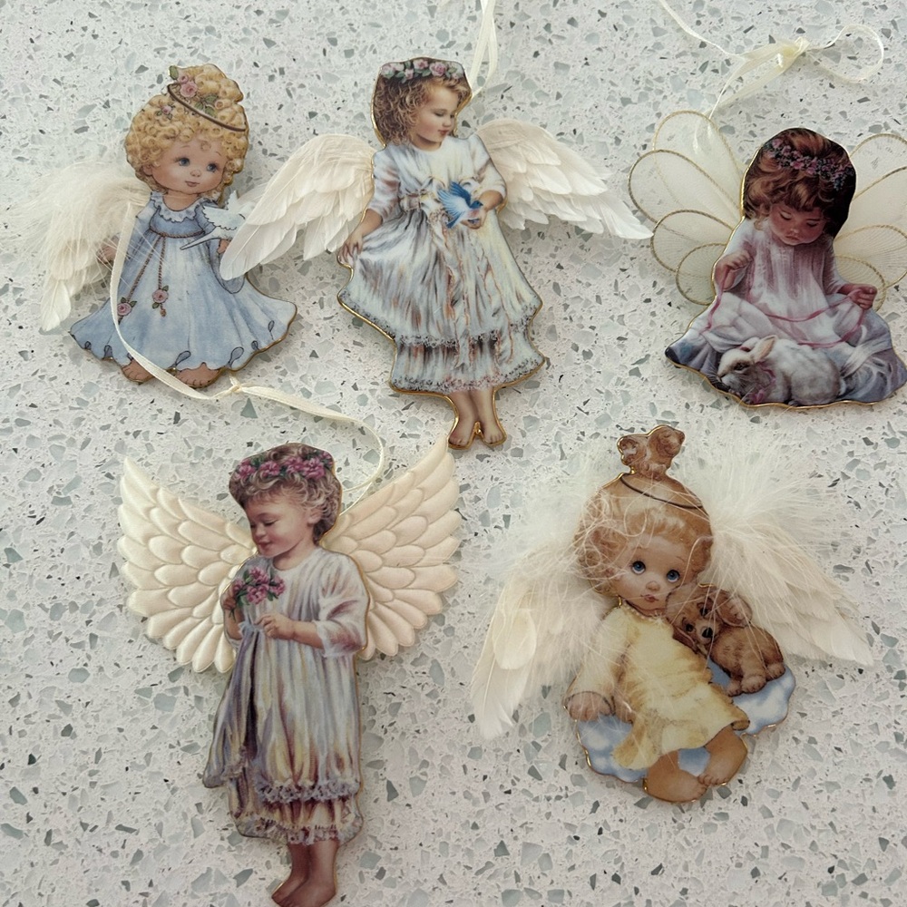 Charming Angel Ornaments Set - Cream and White